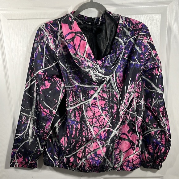 Moonshine Muddy Girl camo print windbreaker - Picture 4 of 7